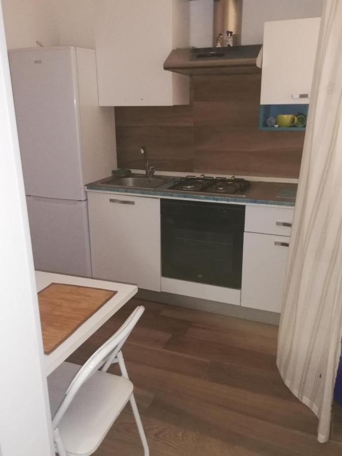브린디시 Casa Di Edo B&B 외부 사진