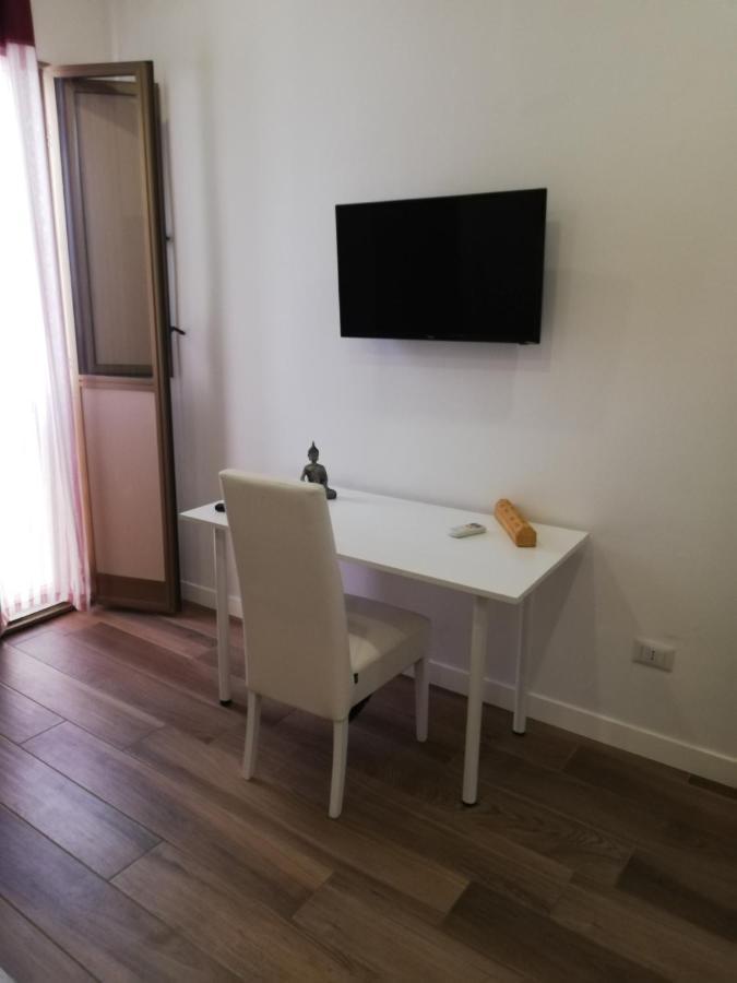 브린디시 Casa Di Edo B&B 외부 사진