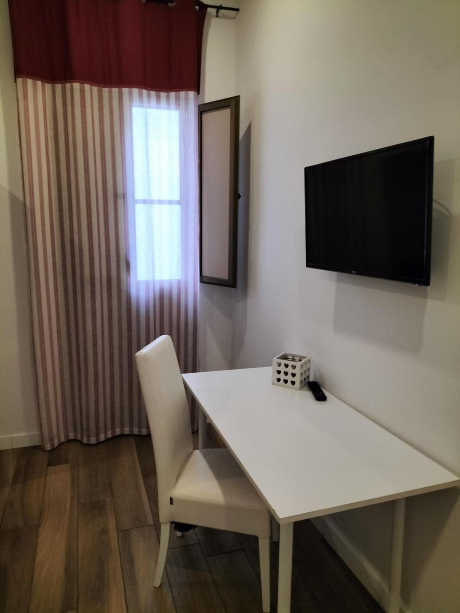 브린디시 Casa Di Edo B&B 외부 사진