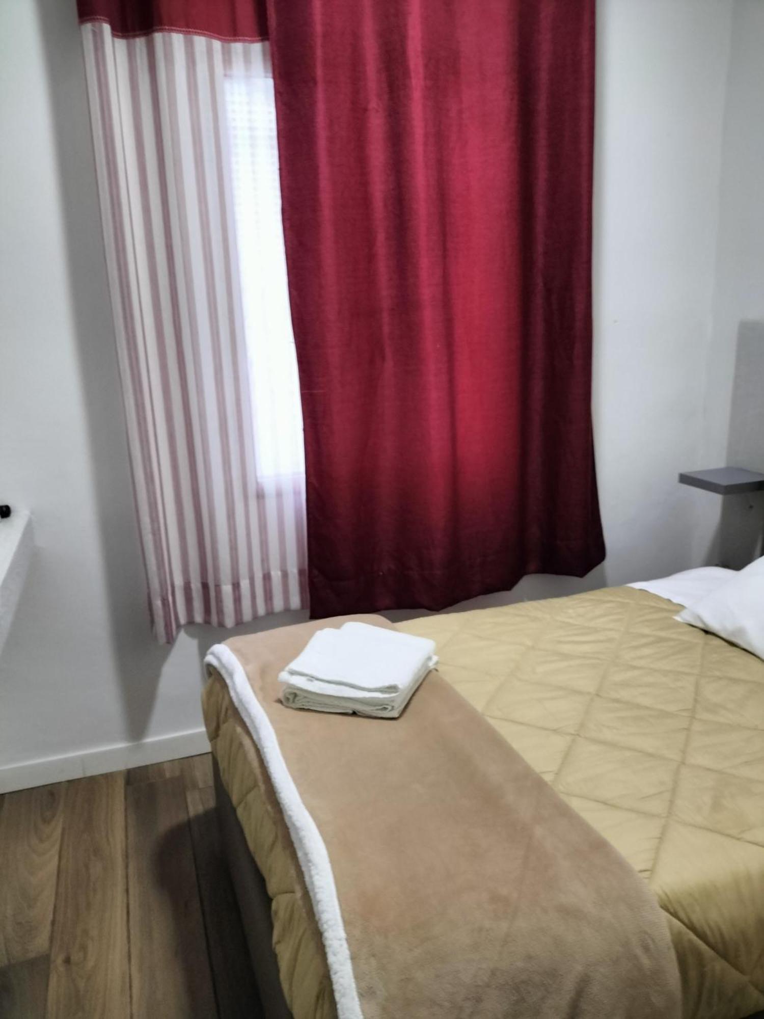 브린디시 Casa Di Edo B&B 외부 사진
