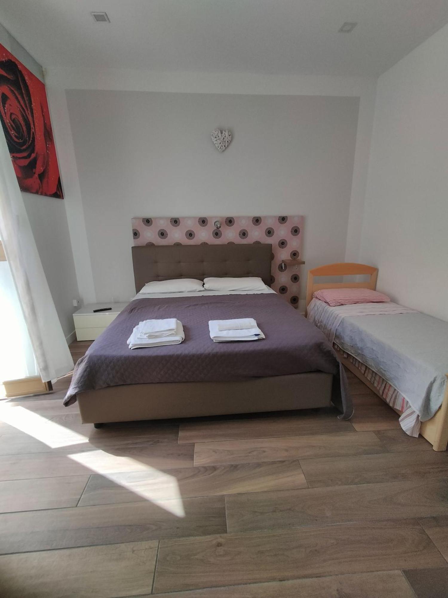 브린디시 Casa Di Edo B&B 외부 사진